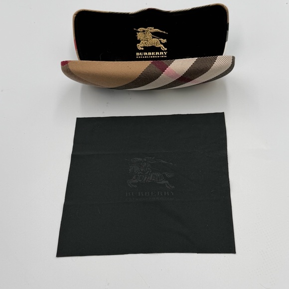 Burberry Accessories - BURBERRY Classic Nova Check Plaid Clam Shell Hard EyeGlass Sunglass Case only